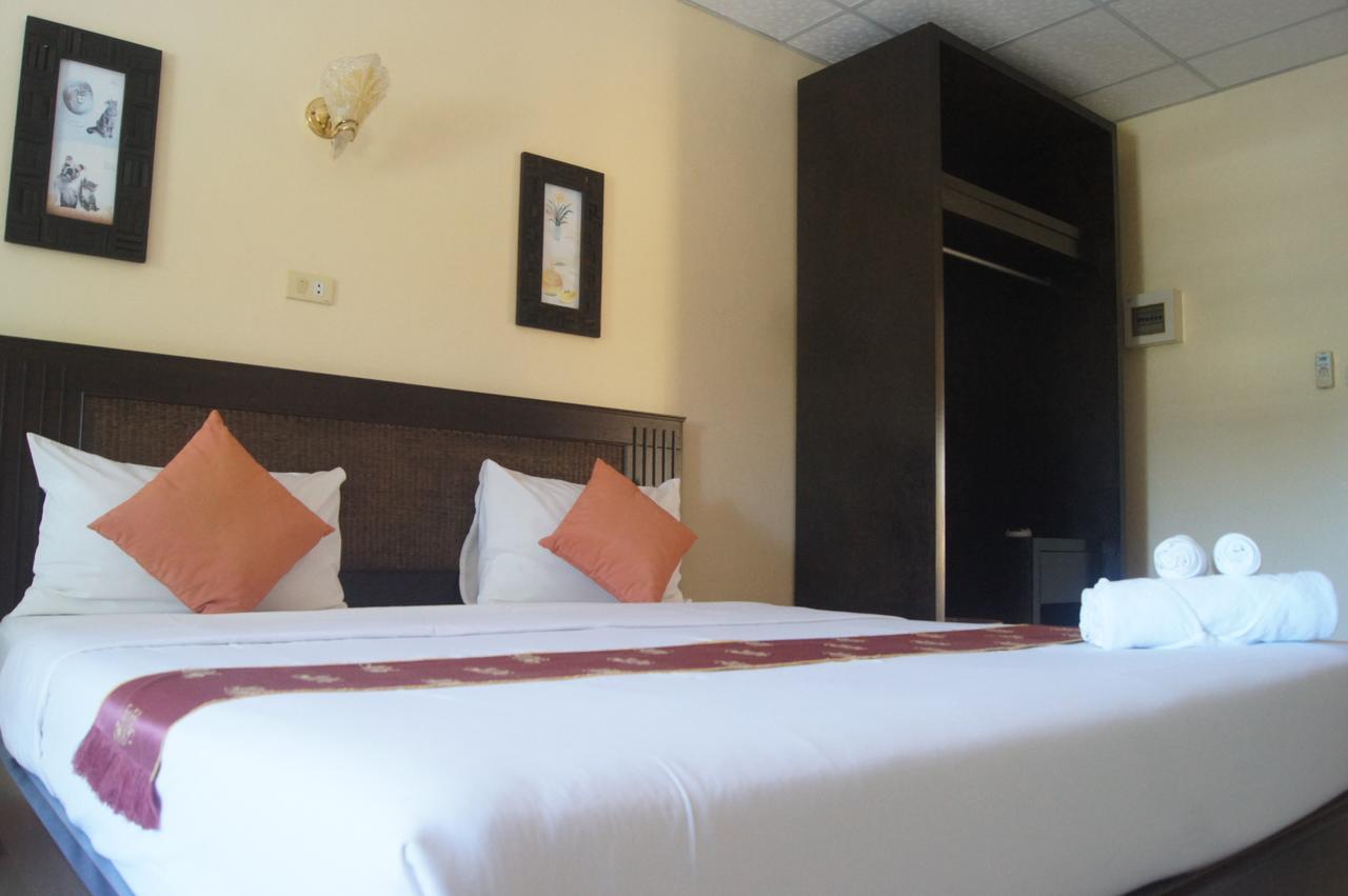 R.T. Hotel Khao Lak Extérieur photo